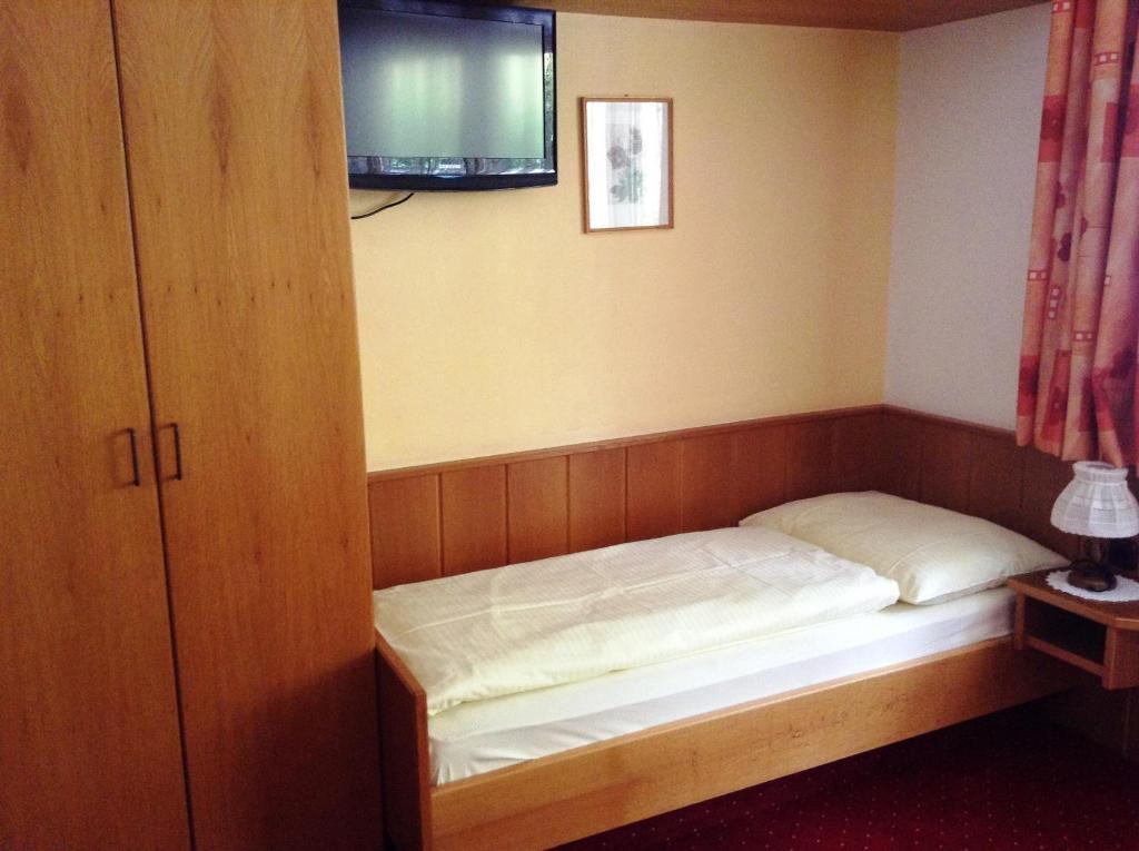 Hotel Rupertihaus Heiligenblut Habitación foto
