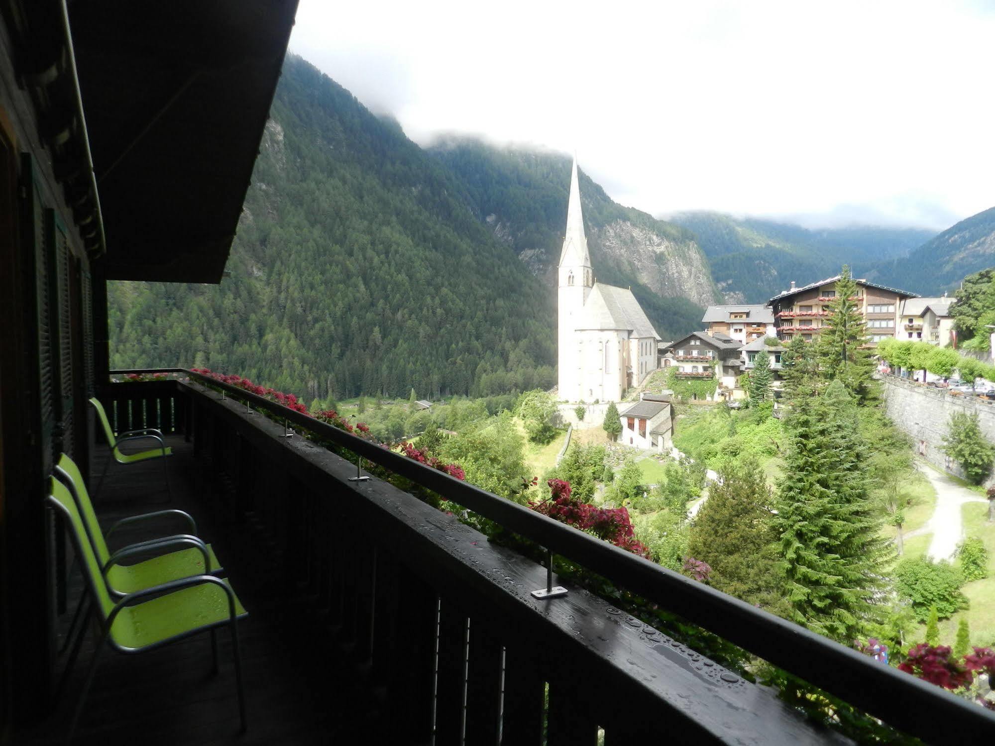 Hotel Rupertihaus Heiligenblut Exterior foto